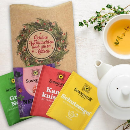 Weihnachtlich-winterliche Tee-Sets schön verpackt, Motiv: Kranz
